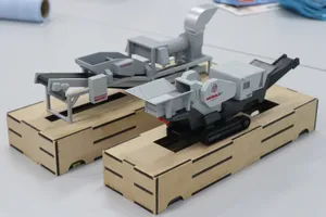 1/30 中山鉄工所 建設機械ミニチュア